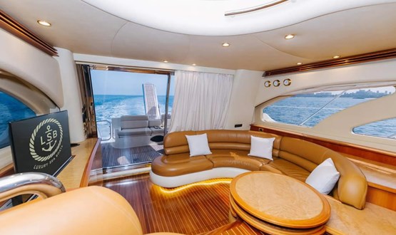 My Choice - Azimut 55ft | AED1200/Hour